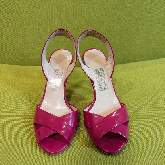 Salvatore Ferragamo Shoes - Salvatore Ferragamo Fuchsia Pink Patent Leather Slingback Heels – Size 9B
